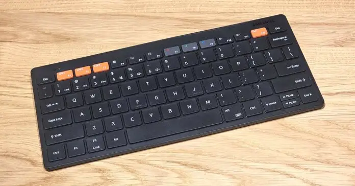 Samsung Smart Wireless Bluetooth Keyboard Trio 500 Hands-On Review - The Best One Yet?