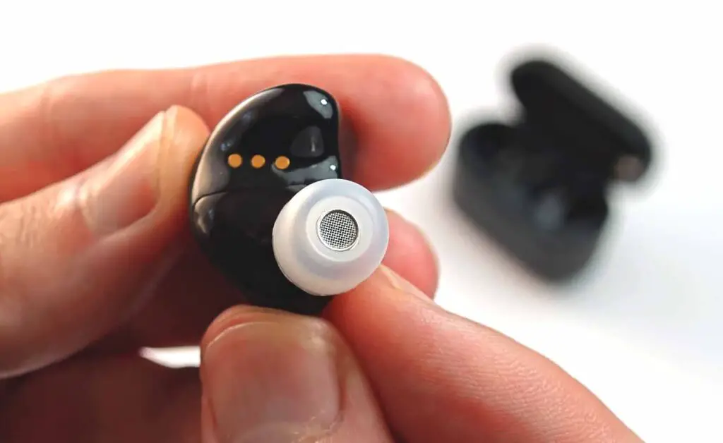 A closer look at a single earbud.