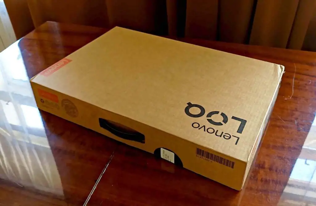 Lenovo LOQ 15 unboxing.