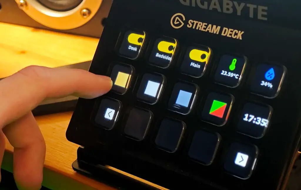 My Stream Deck Home Assistant plugin integration setup example.