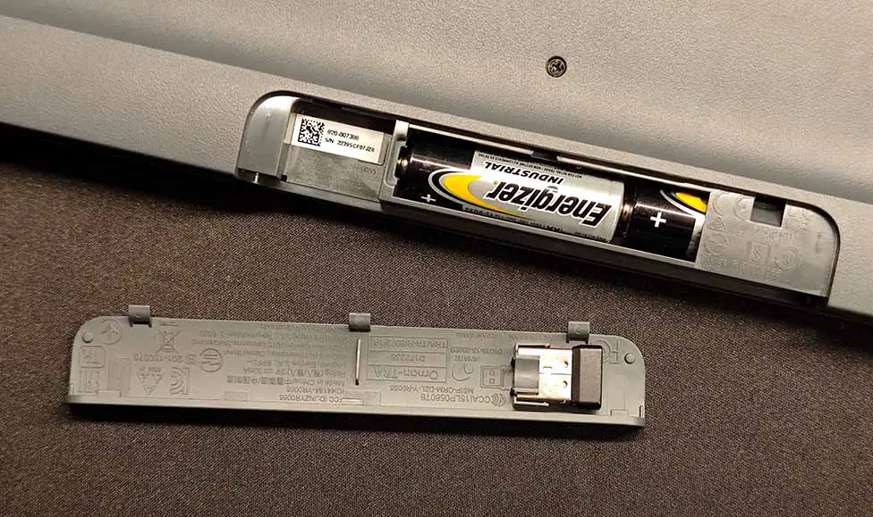 The keyboard is powered by two standard AA batteries.