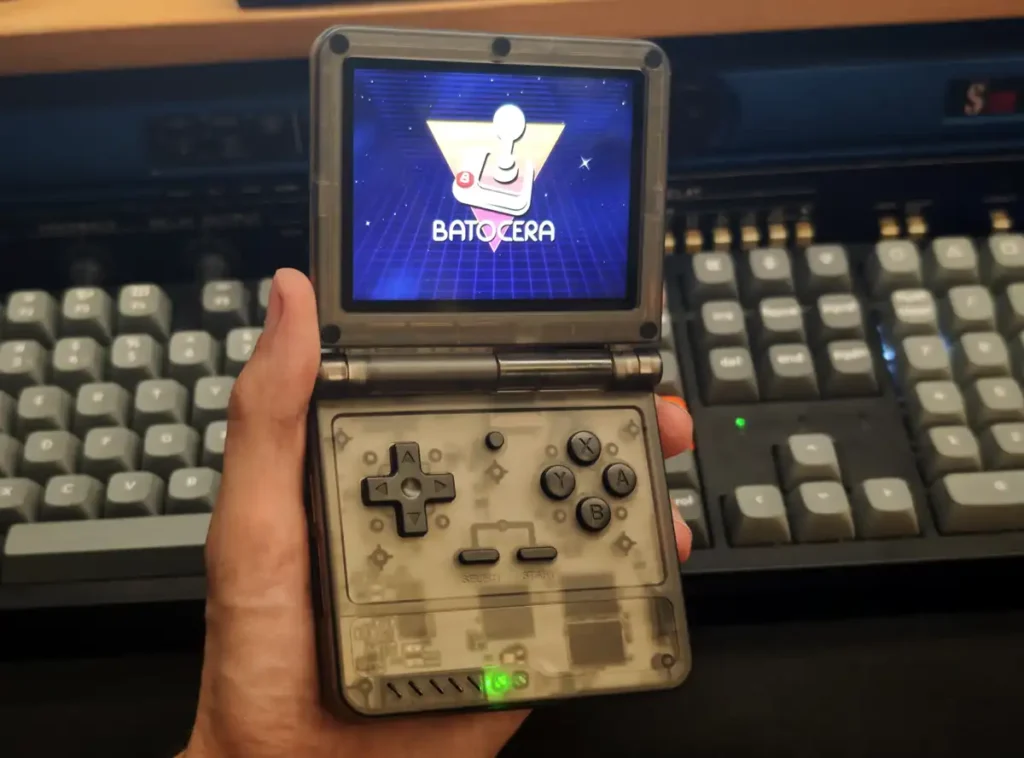 Powkiddy V90S booting into Batocera after the microSD image restore.