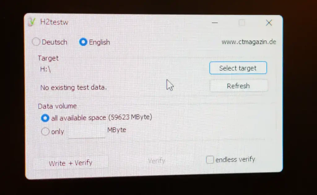 H2testw interface set to test all available space on a 64GB microSD card.