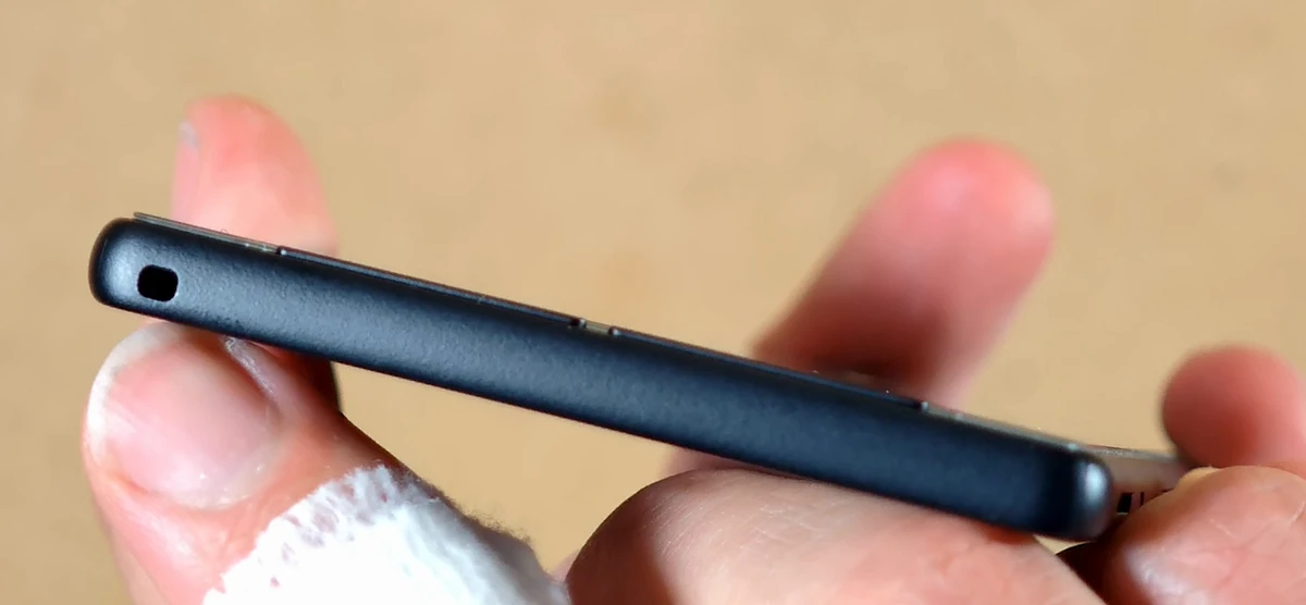 Bottom lanyard slot on the Xteink X4.
