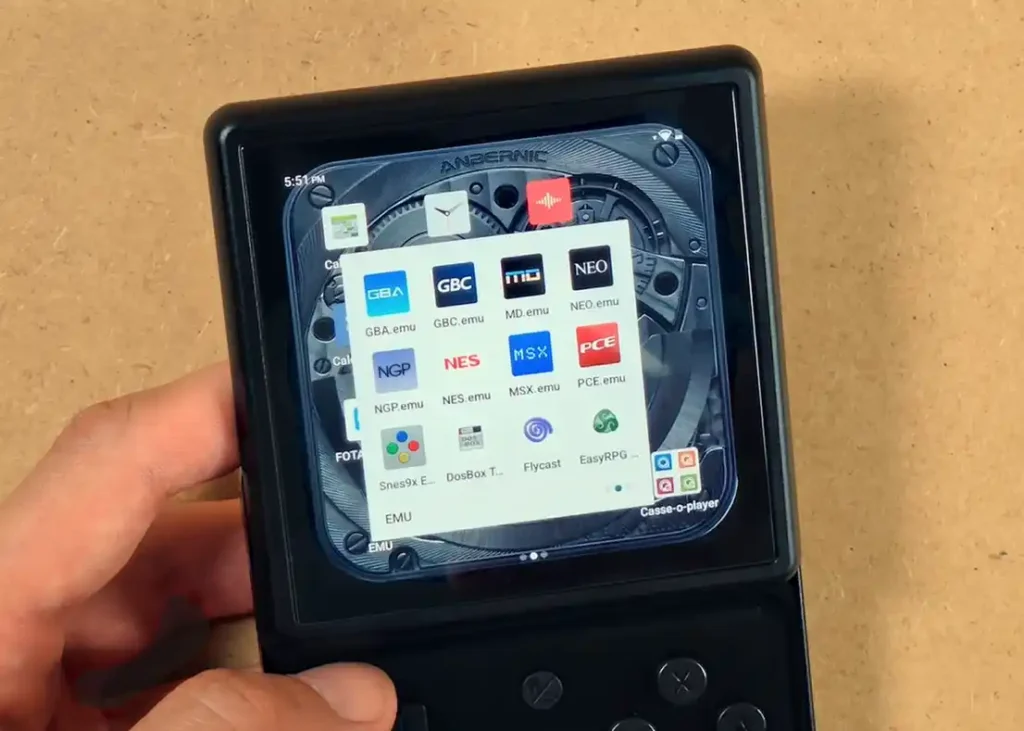 The RG Rotate pre-installed emulator folder with multiple emulator apps.