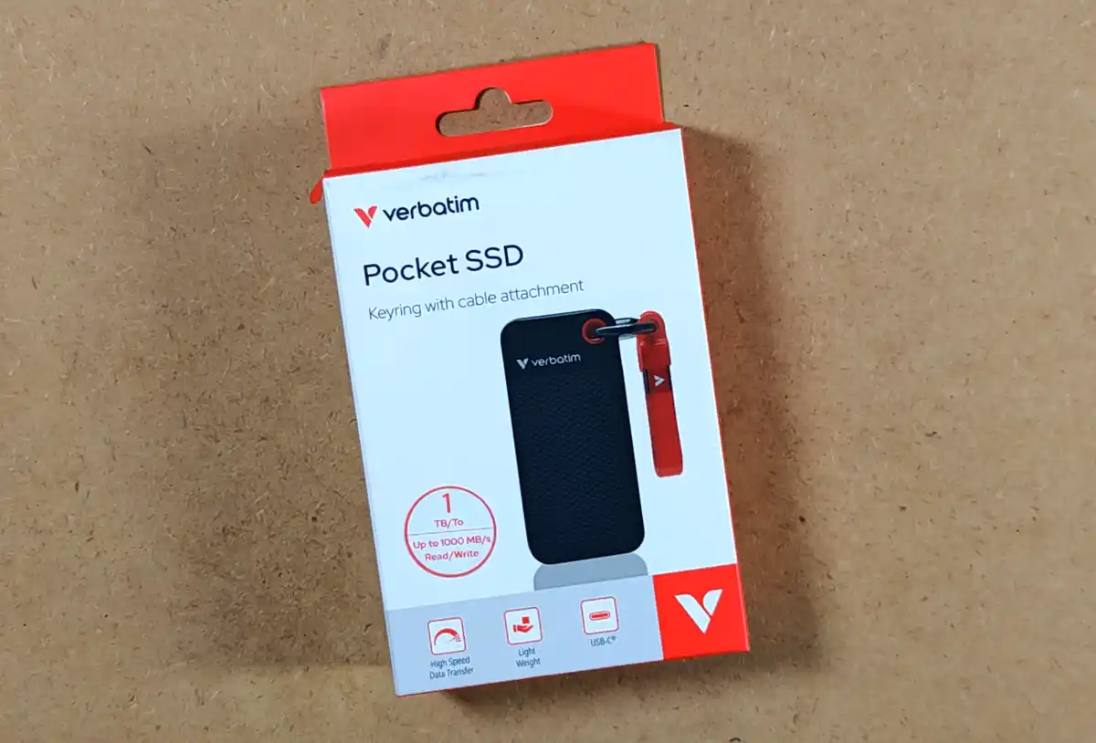 Verbatim 1TB Pocket SSD retail box top view.