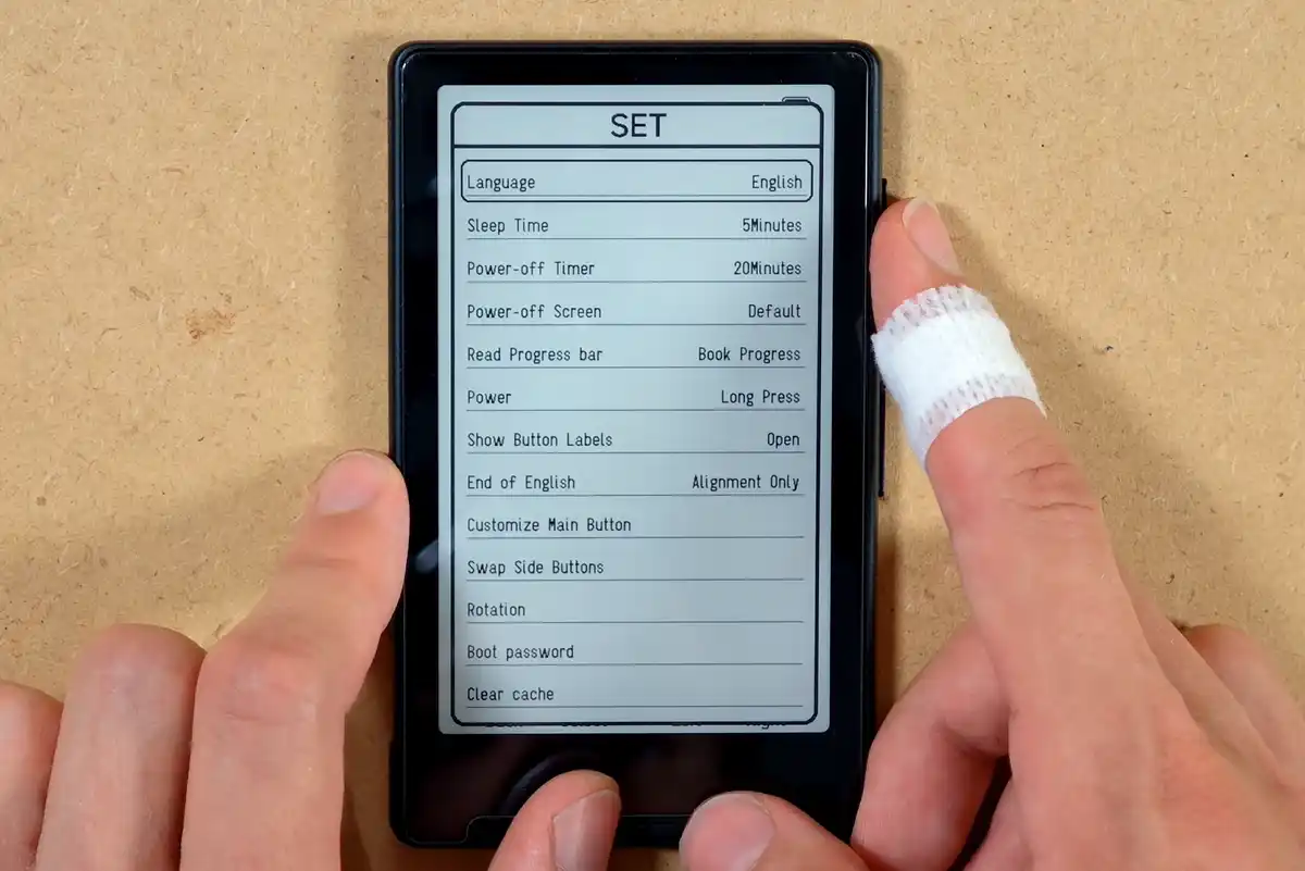 Xteink X4 stock firmware system settings menu.